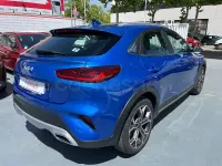 Usado Kia XCeed 120 CV (88 kW) 2022 Azul SUV