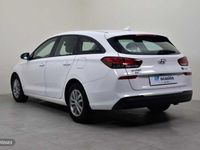 Usado Hyundai i30 110 CV (80 kW) 2018 Blanco Familiar
