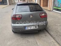 Usado Seat Leon Stella 110 CV (80 kW) 2004 Azul Utilitario