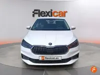 Usado Skoda Fabia Ambition 95 CV (69 kW) 2023 Blanco Utilitario
