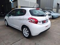 Usado Peugeot 208 68 CV (50 kW) 2014 Blanco Utilitario