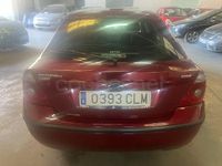 Usado Ford Mondeo Trend 130 CV (95 kW) 2004 Granate Berlina
