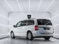 Usado Lancia Voyager Gold 163 CV (119 kW) 2012 Blanco Monovolumen