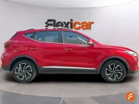 Usado MG ZS Luxury 111 CV (81 kW) 2023 Rojo SUV