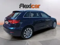 Usado Audi A3 Design 116 CV (85 kW) 2019 Azul Berlina
