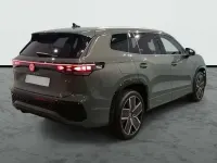 Usado VW Tayron R-line 150 CV (110 kW) 2026 Verde SUV