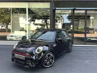 Usado Mini John Cooper Works 231 CV (169 kW) 2020 Negro Utilitario