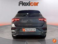 Usado VW T-Roc Advance 110 CV (80 kW) 2022 Gris SUV