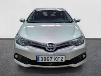 Usado Toyota Auris Hybrid Active 136 CV (100 kW) 2017