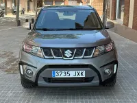 Usado Suzuki Vitara 140 CV (102 kW) 2017 Gris / plata SUV