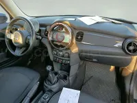 Usado Mini ONE 102 CV (75 kW) 2021 Gris / plata Utilitario