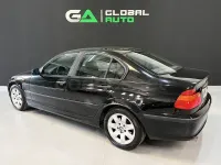 Usado BMW 318 143 CV (105 kW) 2003 Negro Berlina