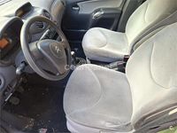 Usado Citroën C3 75 CV (55 kW) 2003 Verde Berlina