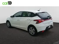 Usado Hyundai i20 100 CV (73 kW) 2021 Blanco Utilitario