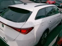 Usado Seat Leon Style 115 CV (84 kW) 2022 Blanco Familiar