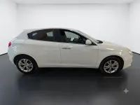 Usado Alfa Romeo Giulietta Distinctive 105 CV (77 kW) 2014 Blanco Utilitario
