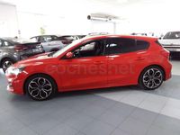 Usado Ford Focus ST-Line 125 CV (91 kW) 2021 Rojo Berlina