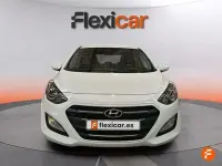 Usado Hyundai i30 90 CV (66 kW) 2017 Blanco