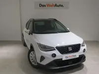 Usado Seat Arona Style 115 CV (84 kW) 2025 Blanco SUV