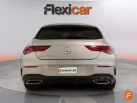 Usado Mercedes CLA180 Shooting Brake 116 CV (85 kW) 2021 Gris Familiar