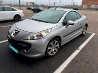 Usado Peugeot 207 CC 120 CV (88 kW) 2007 Gris Descapotable