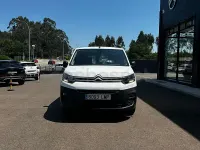 Usado Citroën Berlingo Feel 102 CV (75 kW) 2021 Blanco Monovolumen