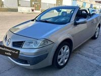 Usado Renault Mégane Cabriolet Dynamique 111 CV (81 kW) 2007 Beige Descapotable