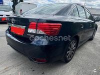Usado Toyota Avensis Advance 124 CV (91 kW) 2013 Azul Berlina