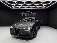Usado Alfa Romeo Stelvio Ti 210 CV (154 kW) 2021 Gris / plata SUV