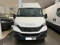 Usado Iveco Daily 160 CV (117 kW) 2022 Blanco Berlina