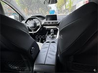 Usado Peugeot 3008 Active 130 CV (95 kW) 2017 Gris / plata SUV