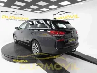 Usado Hyundai i30 110 CV (80 kW) 2017 Negro Familiar