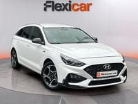 Usado Hyundai i30 N Line 120 CV (88 kW) 2023 Blanco Berlina