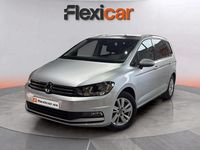 Usado VW Touran Advance 122 CV (89 kW) 2023 Gris Monovolumen