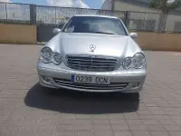 Usado Mercedes C180 Classic 143 CV (105 kW) 2005 Gris / plata Berlina