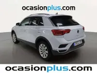 Usado VW T-Roc Advance 110 CV (80 kW) 2021 Gris plata SUV