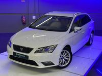 Usado Seat Leon Style 150 CV (110 kW) 2014 Blanco Familiar