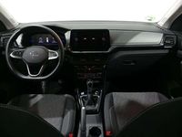 Usado VW T-Cross 116 CV (85 kW) 2025 Plateado SUV