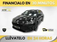 Usado Ford Focus ST-Line X 155 CV (114 kW) 2022 Negro Berlina