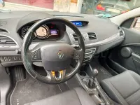 Usado Renault Mégane IV Bose Edition 130 CV (95 kW) 2016 Blanco Berlina