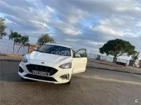 Usado Ford Focus ST-Line 125 CV (91 kW) 2019 Blanco Berlina