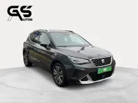 Usado Seat Arona Xperience 110 CV (80 kW) 2023 Gris SUV