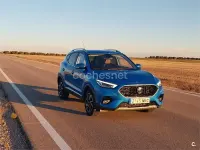 Usado MG ZS Luxury 111 CV (81 kW) 2023 Azul SUV