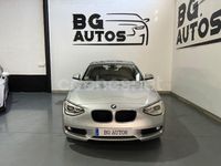 Usado BMW 118 143 CV (105 kW) 2013 Gris / plata Utilitario