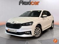 Usado Skoda Fabia Selection 95 CV (69 kW) 2024 Blanco Berlina
