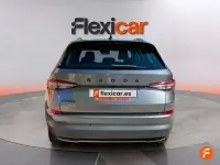 Usado Skoda Kodiaq Ambition 150 CV (110 kW) 2022 Gris SUV