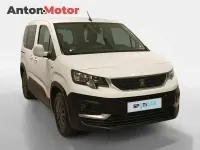 Usado Peugeot Rifter Style 100 CV (73 kW) 2021 Blanco Monovolumen