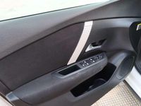 Usado Citroën C4 Feel 110 CV (80 kW) 2022 Blanco Utilitario