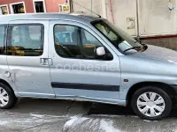 Begagnad Peugeot Partner Tepee Premium 90 HK (66 kW) 2009 Grå Minibuss