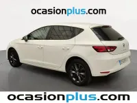 Usado Seat Leon Style 110 CV (80 kW) 2018 Blanco Berlina